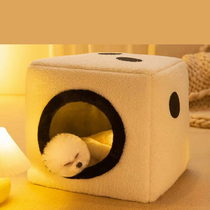 Dice Shaped Pet Home