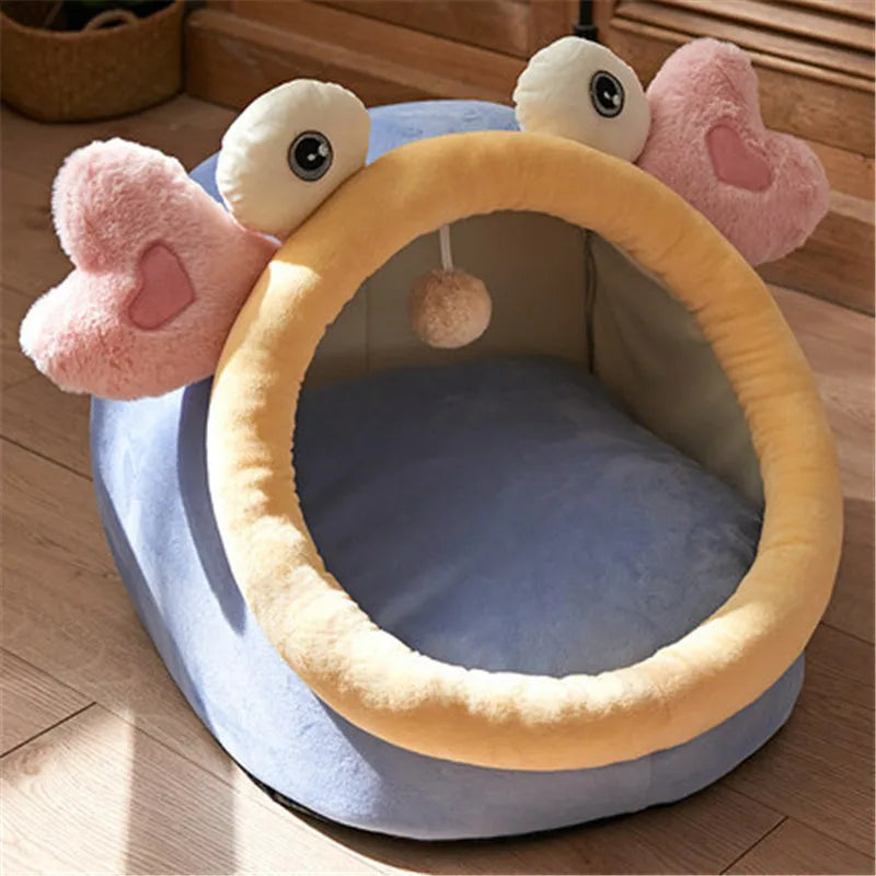 Puffer Fish Pet Bed with Ball